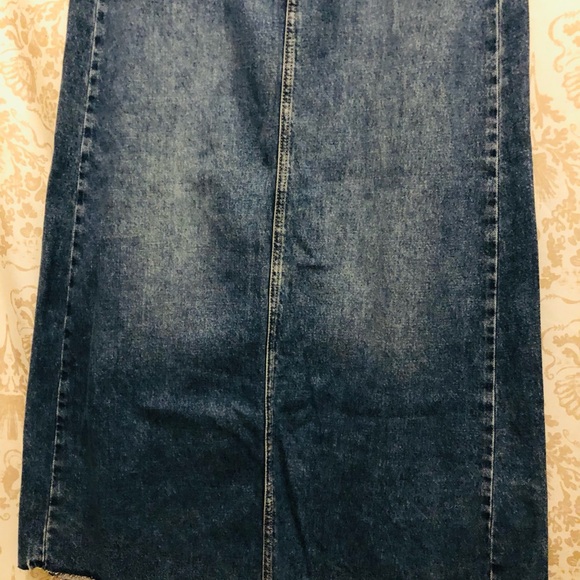 New denim skirts - Picture 6 of 9